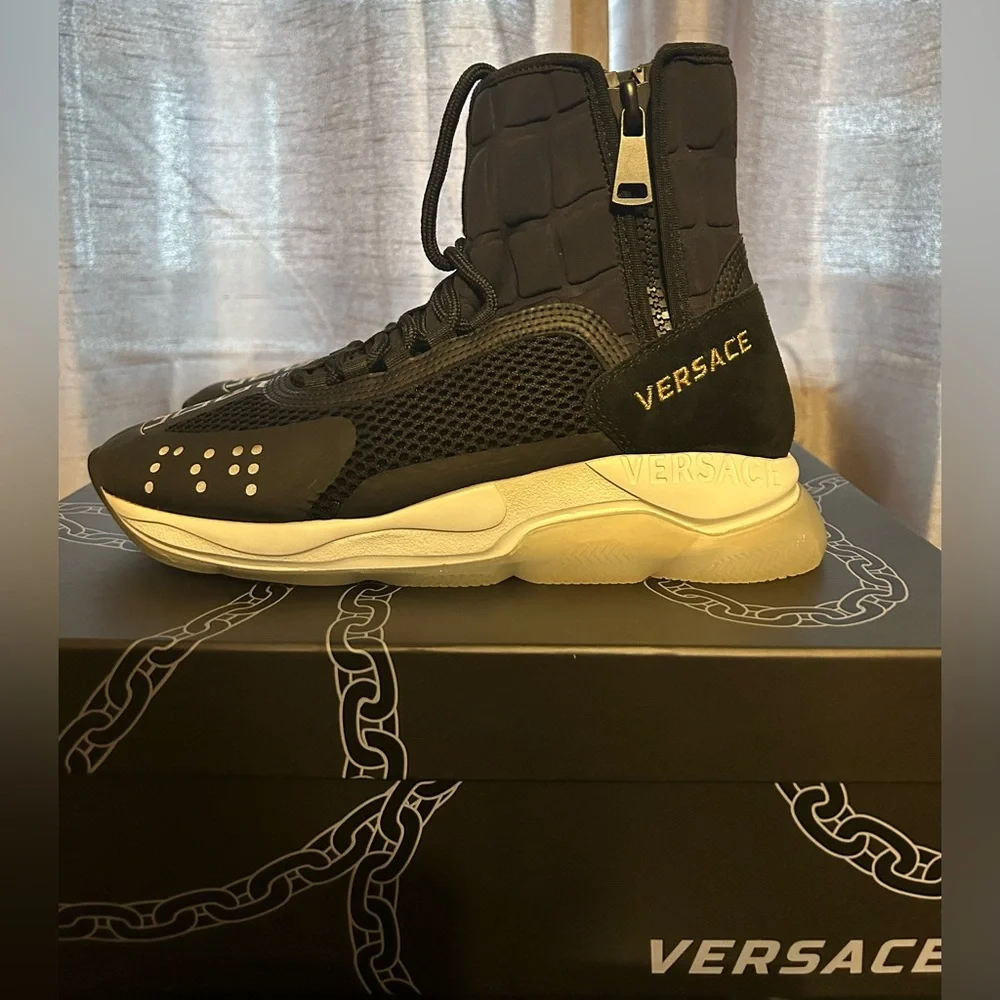 VERSACE Chain Reaction Sneakers - EUC - Picture 10 of 13